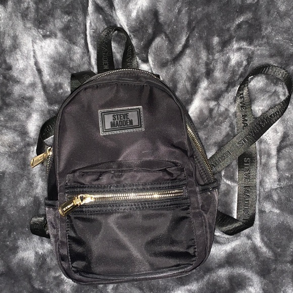 steve madden small black backpack